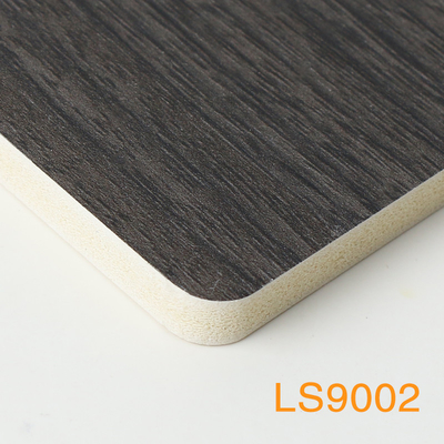 Kwaliteit Houten van de de Houtskoolmuur van het Korrelbamboe de Raads Houten Vernisjes 5mm 8mm Fabriek